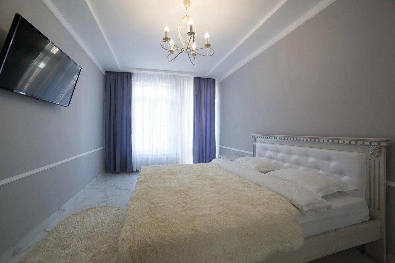 Leogrand Apartments On Kulisha 36 Львов Экстерьер фото